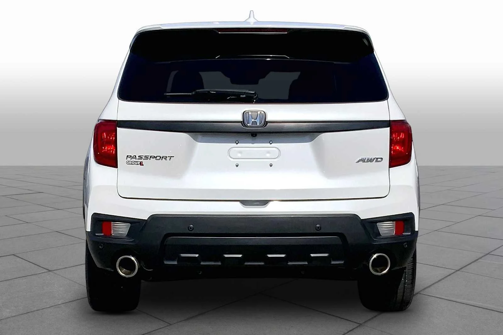 Used 2022 Platinum White Pearl Honda EX-L image 5