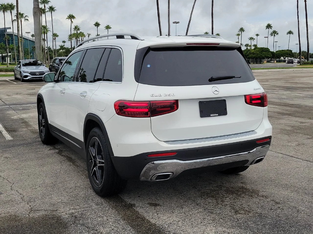 Certified Used 2026 White Mercedes-Benz GLB 250 image 6