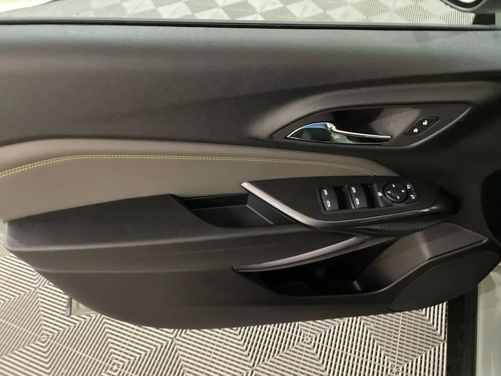 New 2026 Cacti Green Chevrolet ACTIV image 10