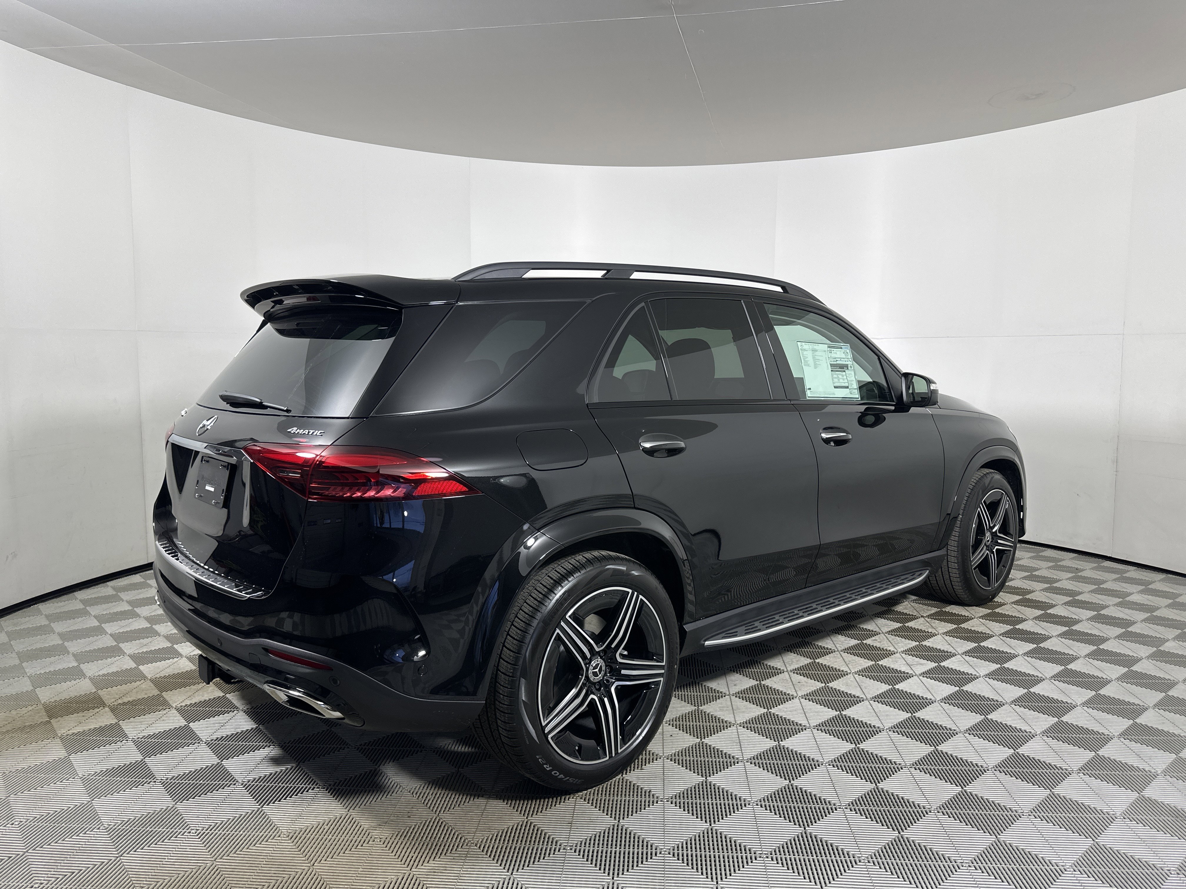 New 2026 OBSIDIAN BLACK METALLIC Mercedes-Benz GLE 350 image 7