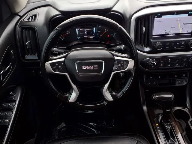 Used 2018 DARK SLATE METALLIC GMC 4WD SLT image 4
