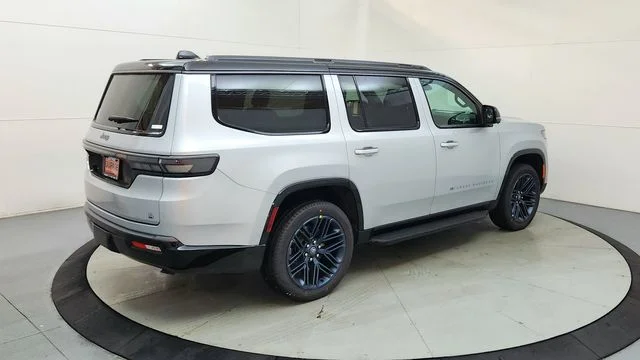 New 2026 Silver Zynith Jeep 85th Anniversary Edition image 11