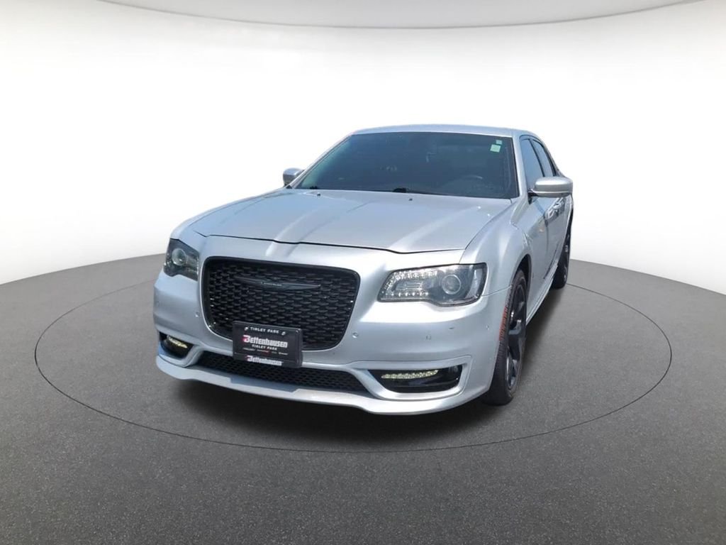 Certified Used 2022 Silver Mist Clearcoat Chrysler Touring image 13