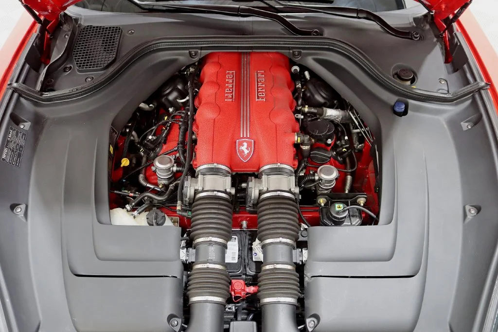 Used 2012 Red Ferrari Base image 31
