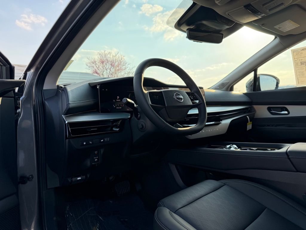 New 2026 Gun Metallic Nissan Platinum image 10