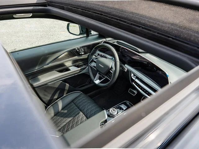 2026 Cadillac LYRIQ V Premium - Photo 44