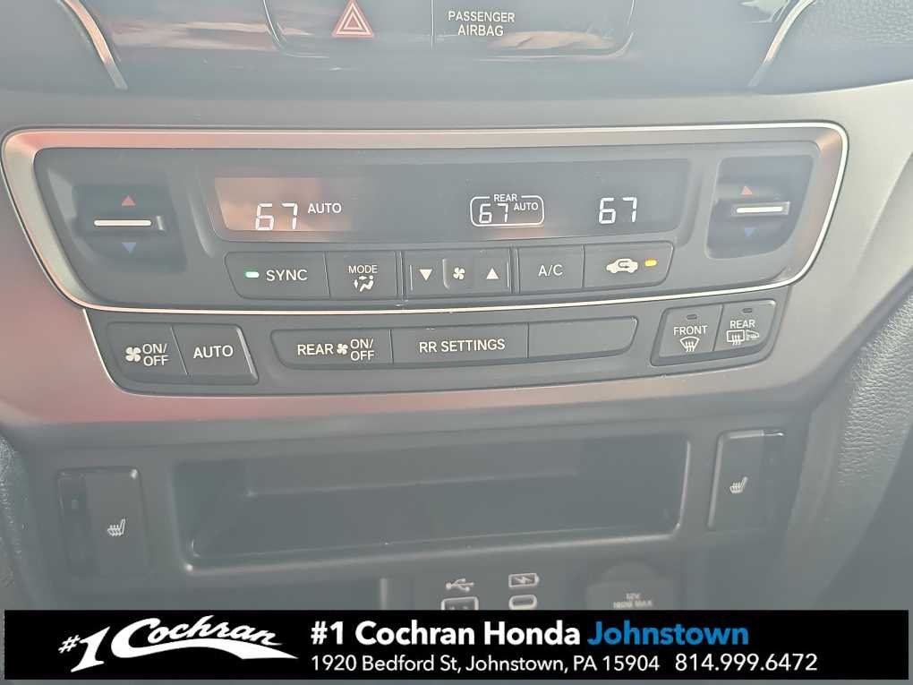 Used 2025 Sonic Gray Pearl Honda EX-L image 35