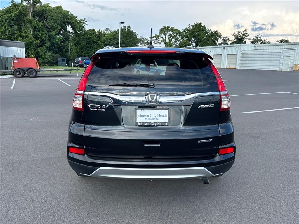 Used 2016 Crystal Black Pearl Honda Touring image 5