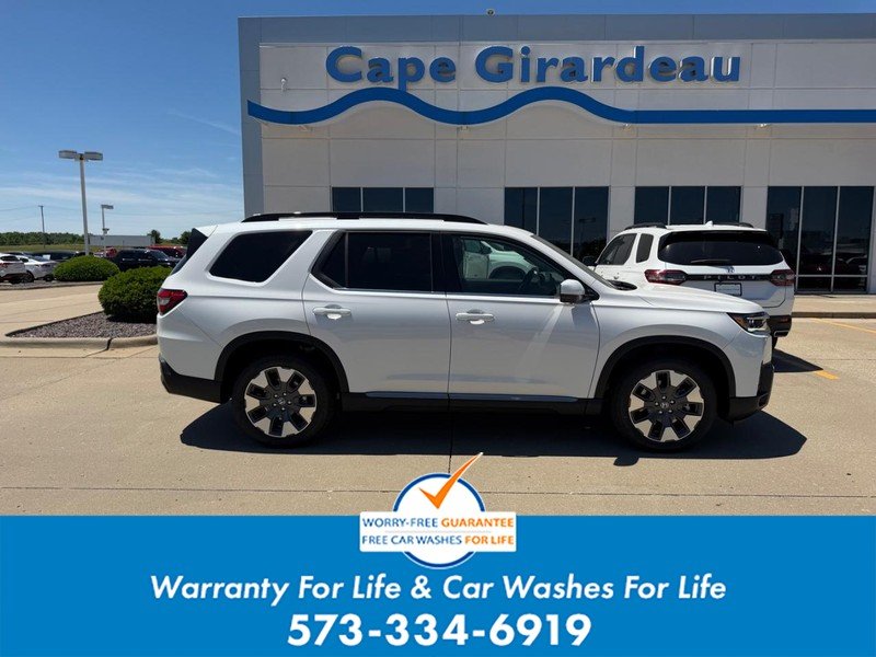 2026 Honda Pilot Elite AWD's photo