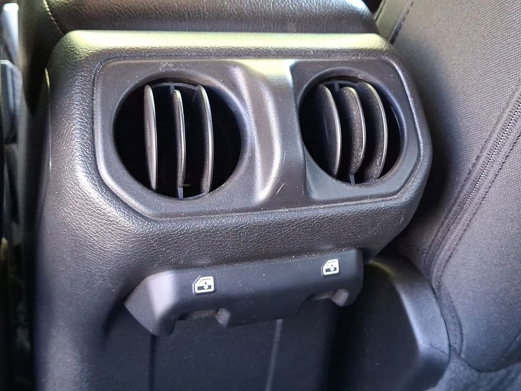 Used 2022 Gray Jeep Willys image 11