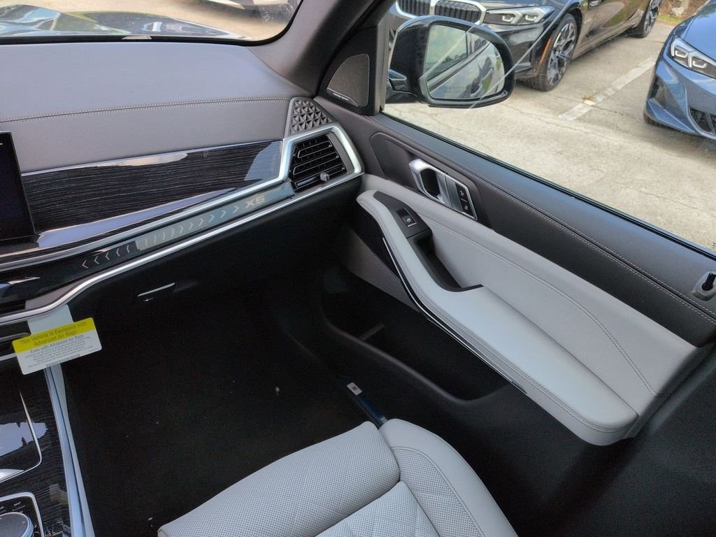 New 2026 Gray Metallic BMW xDrive50e image 17