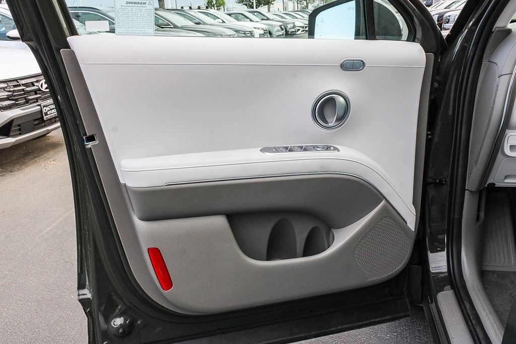 New 2026 Green Hyundai SEL Premium image 25