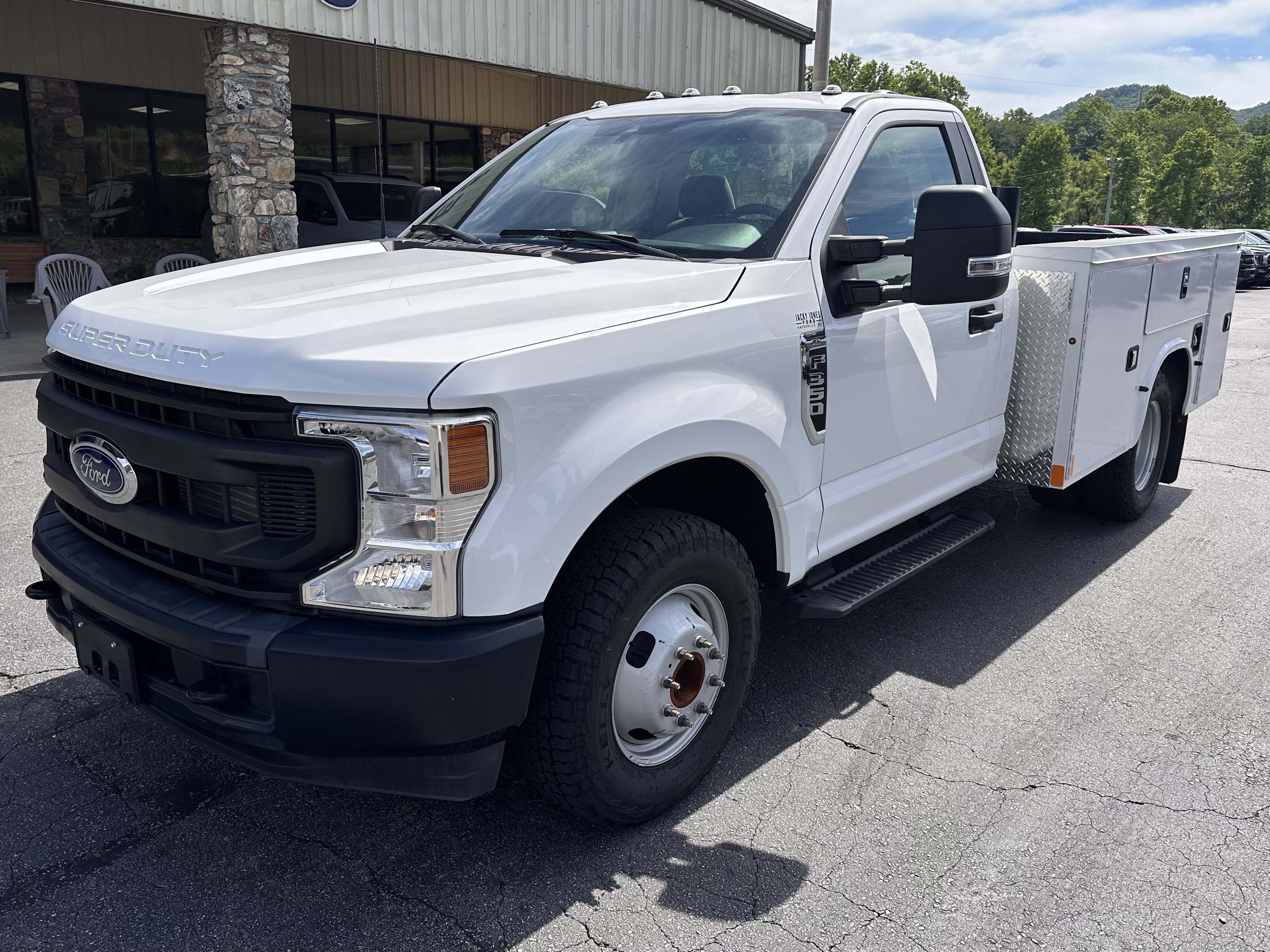 Used 2022 Oxford White Ford XL 9ft Utility Body W/TommyLift image 2