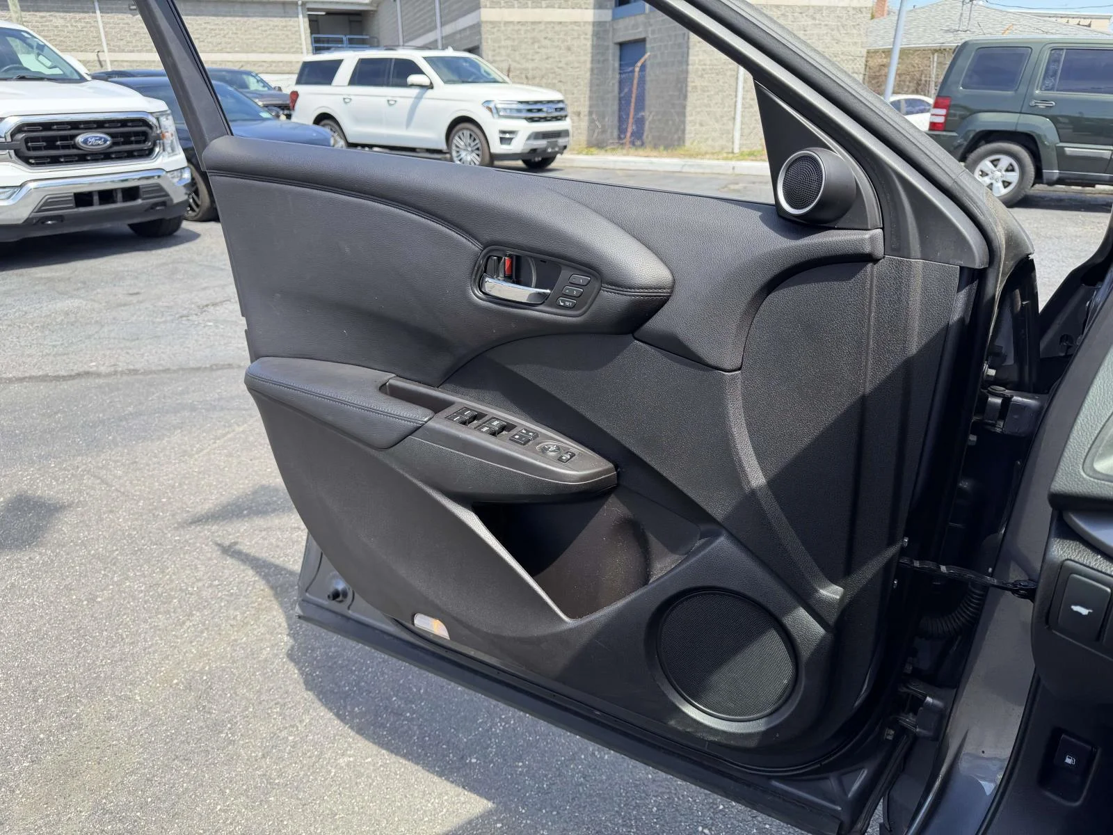 Used 2018 Gray Acura Base image 22