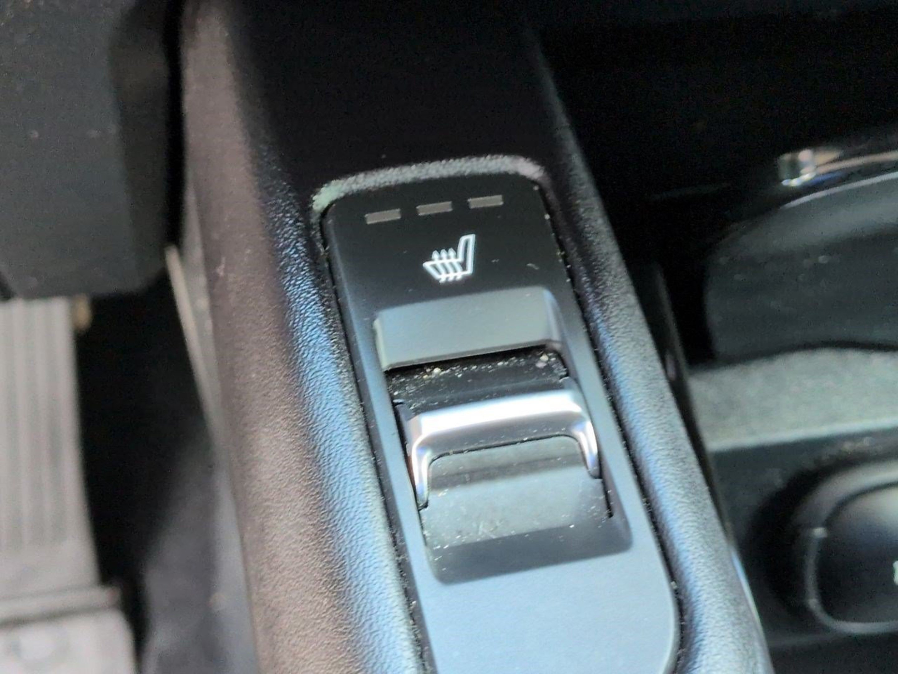 Used 2025 Panthera Metal Kia S image 30