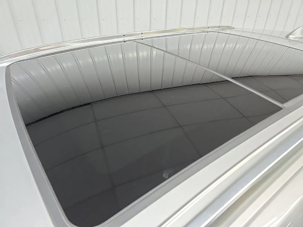 Used 2019 Silver Buick Essence image 13