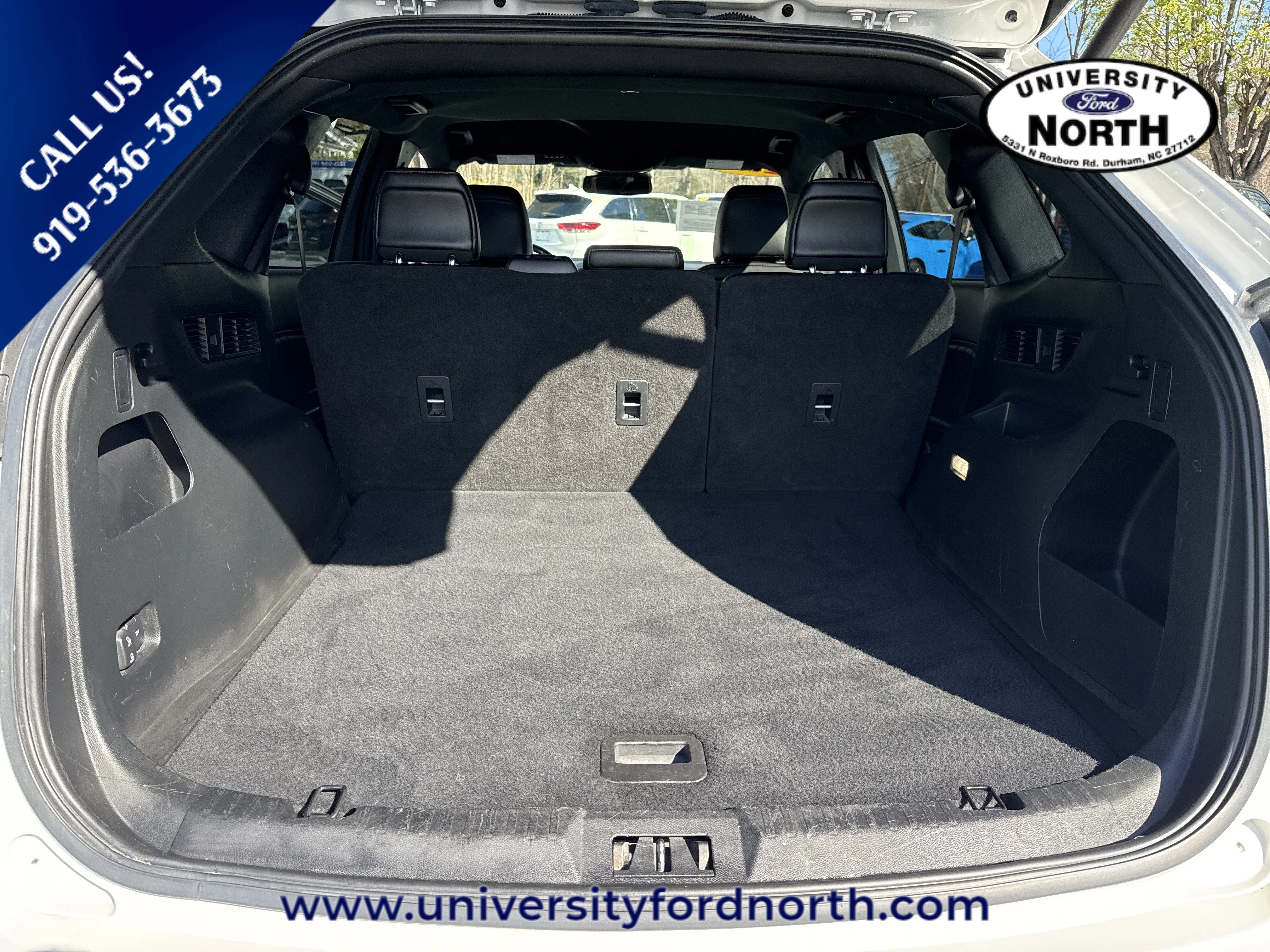 Used 2022 White Metallic Ford ST Line image 45