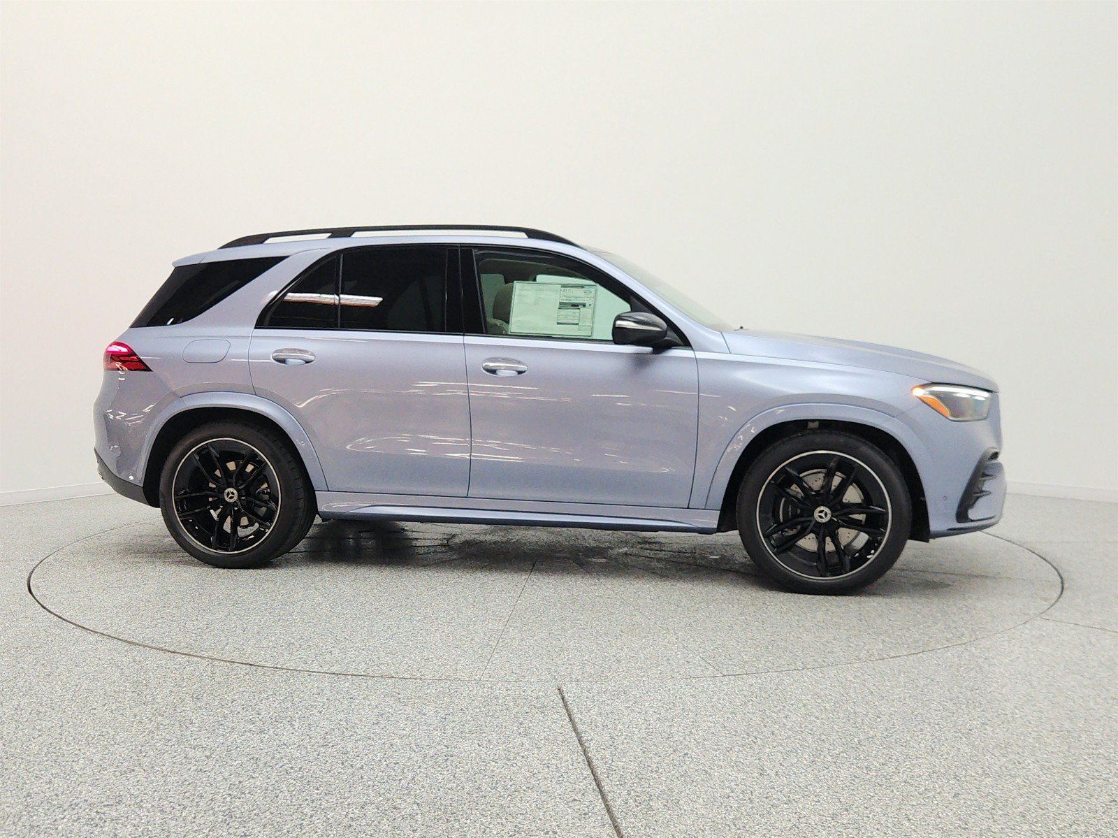 New 2026 MANUFAKTUR Cote d'Azur Light Blue Metallic Mercedes-Benz GLE 450 4MATIC® SUV image 34