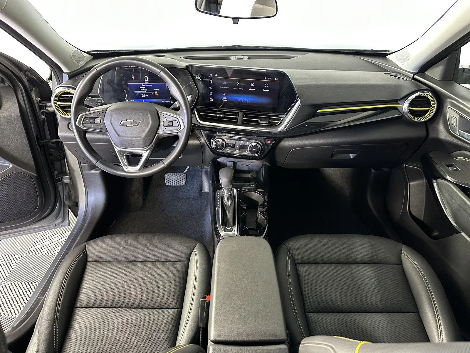 Used 2024 Sterling Gray Metallic Chevrolet ACTIV image 21