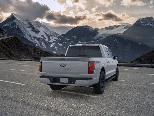 New 2026 Avalanche Ford XLT image 8