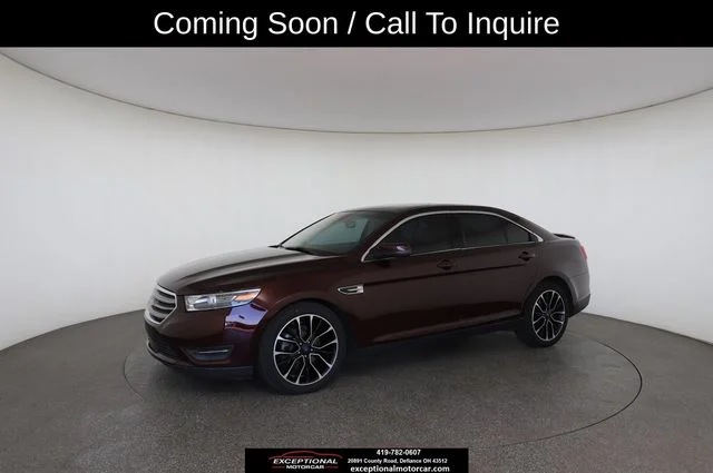 Used 2018 Red Ford SEL image 15