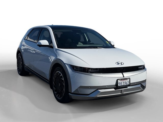 Used 2023 White Hyundai Limited image 7