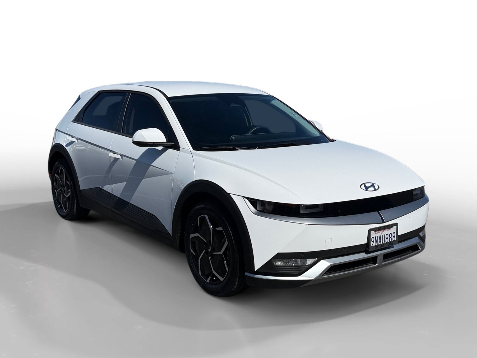 Used 2024 White Hyundai SEL image 7