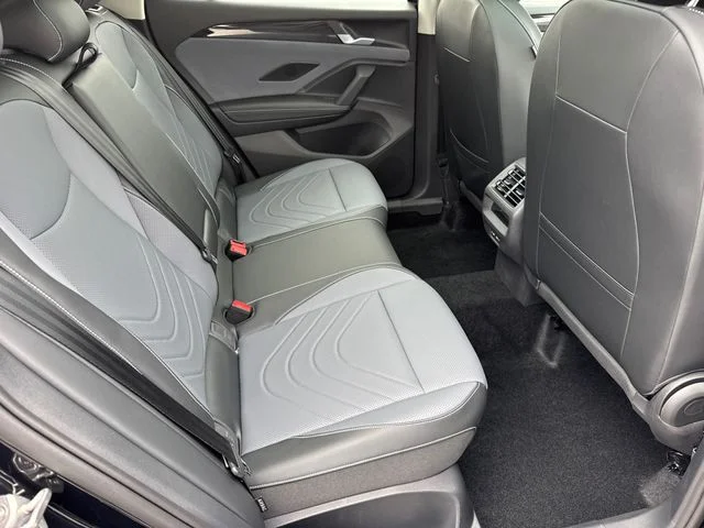 New 2026 Deep Black Pearl Volkswagen 2.0T SE image 24