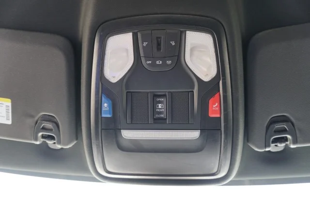 Used 2024 WHITE Ram Tradesman image 34