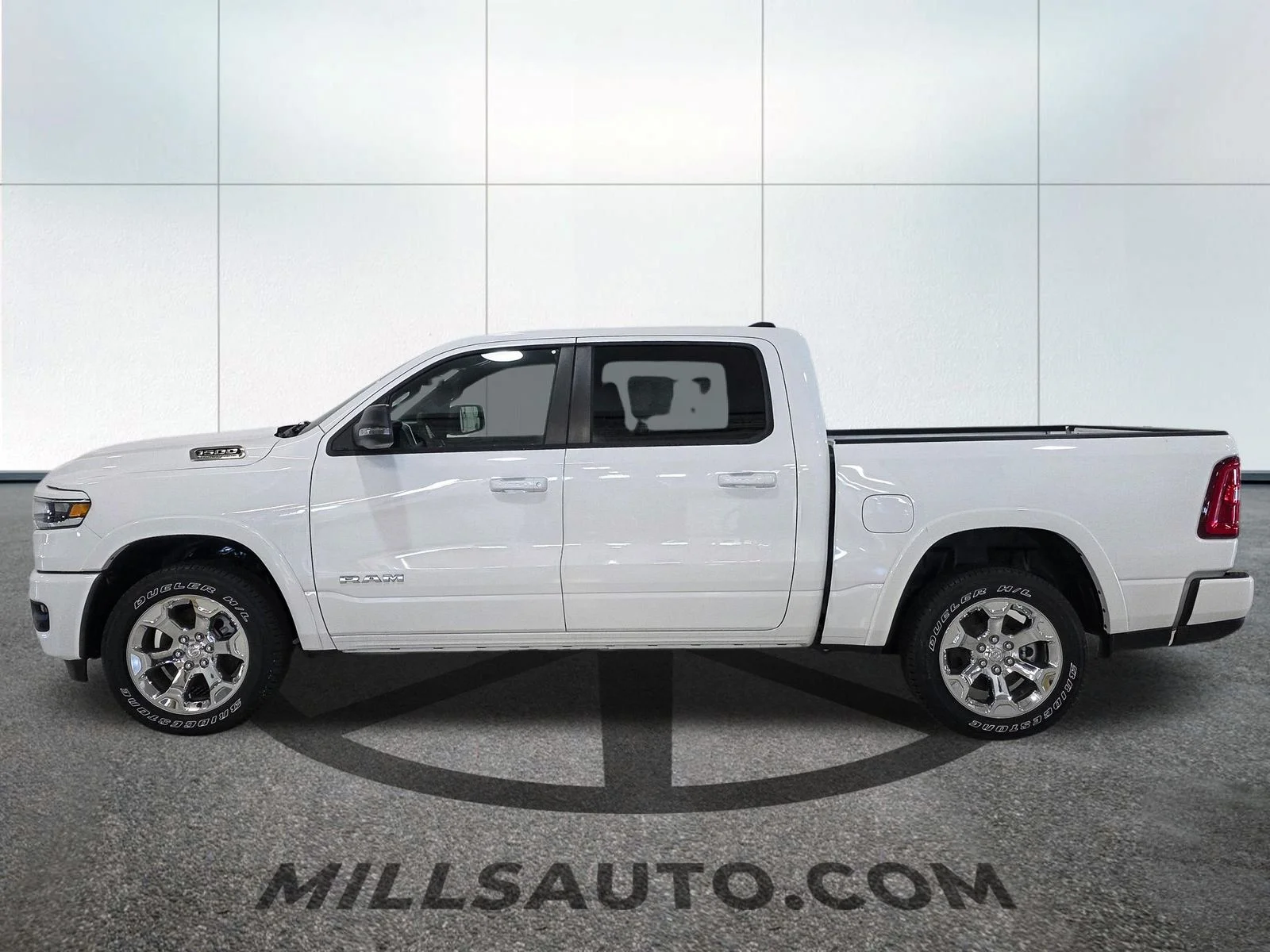 New 2026 Bright White Clear-Coat Exterior Paint RAM Big Horn/Lone Star image 3