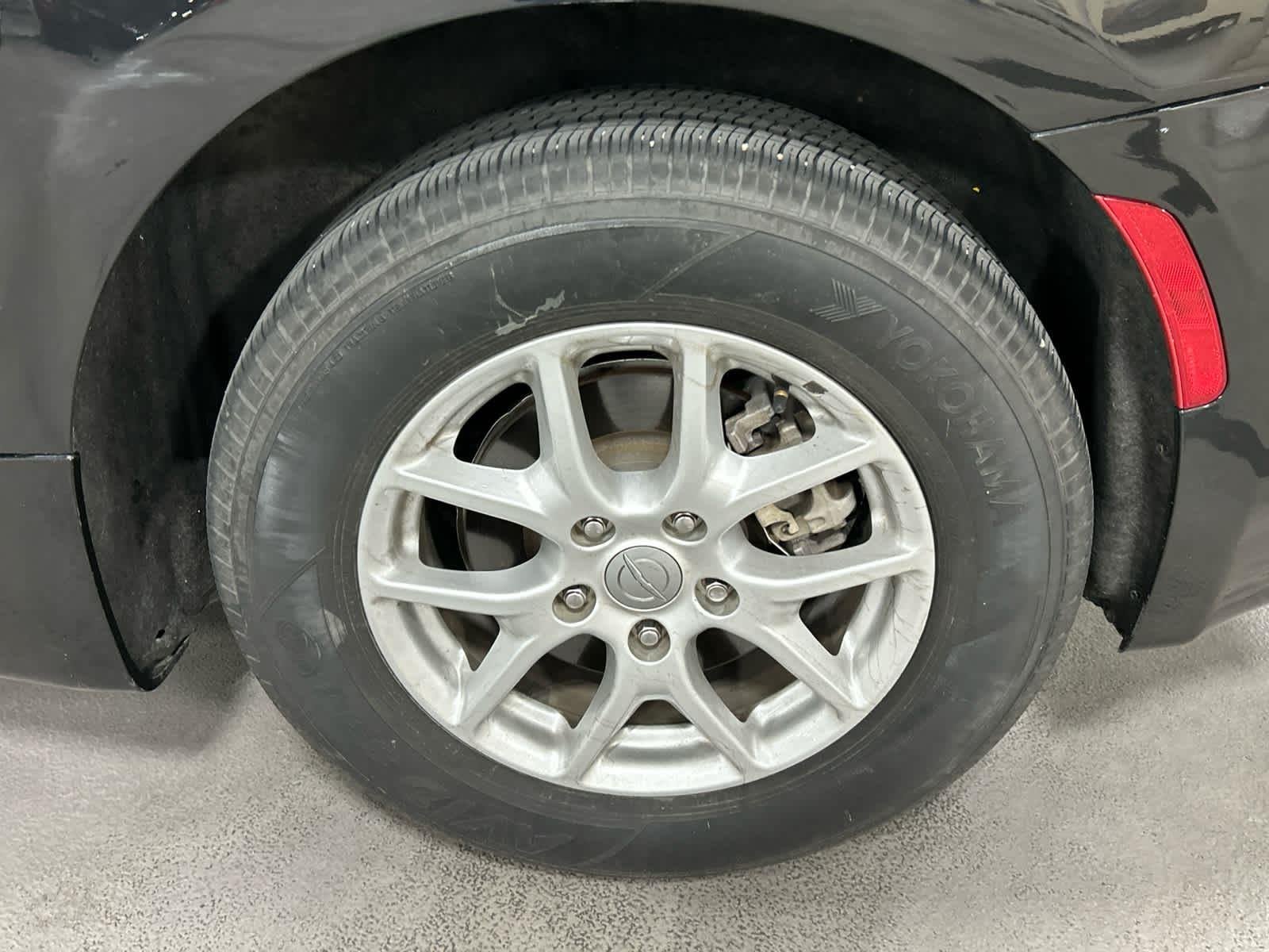 2023 Chrysler Pacifica Touring L - Photo 11