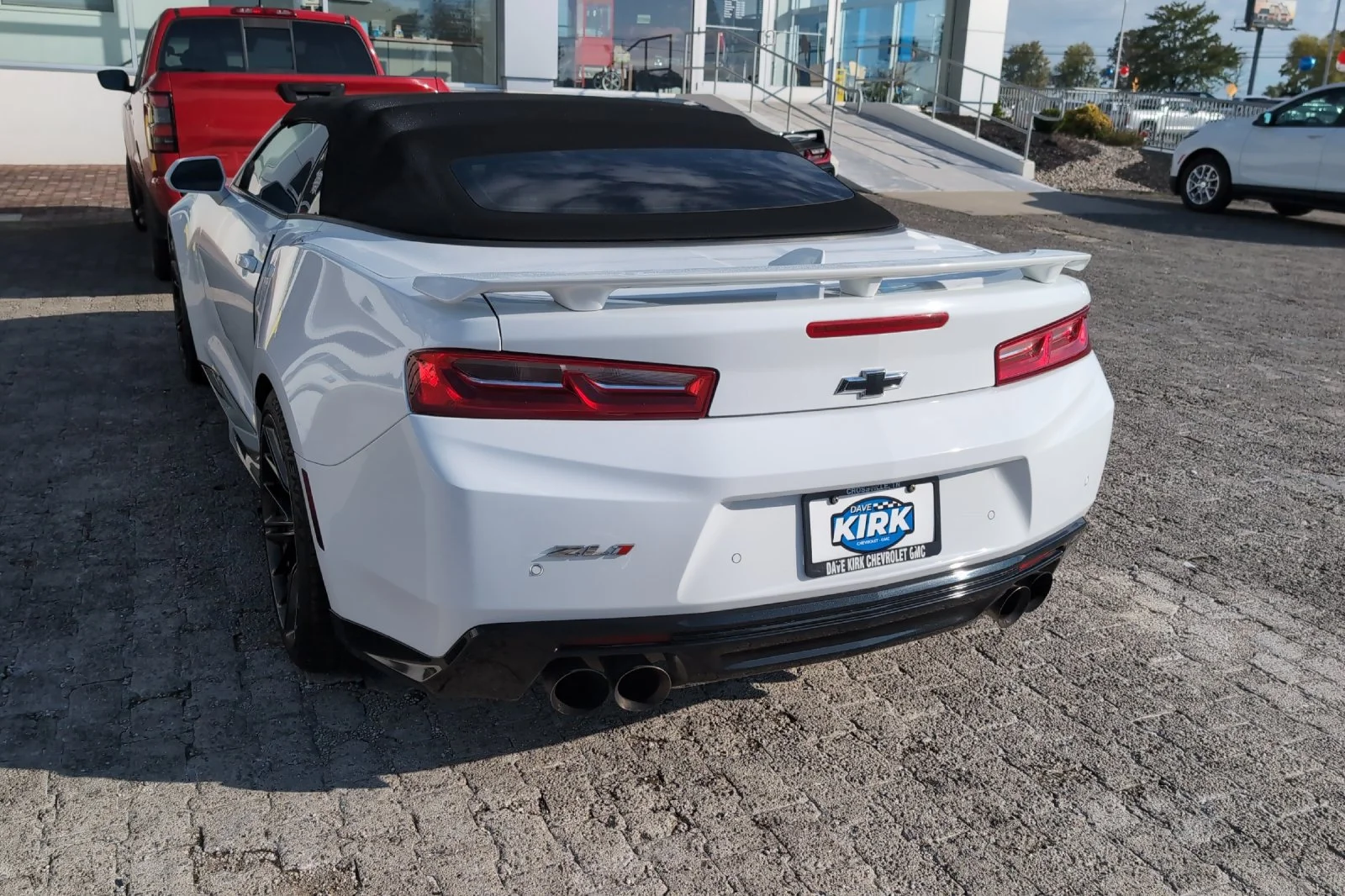 Used 2018 SUMMIT WHITE Chevrolet ZL1 image 8