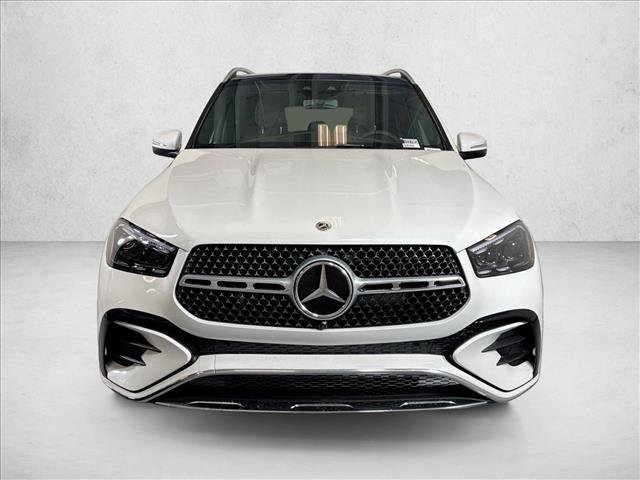 New 2026 MANUFAKTUR Moonlight White Metallic Mercedes-Benz GLE 450 image 32
