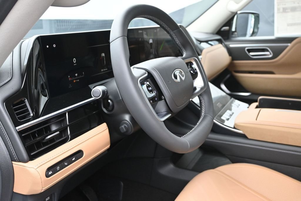 New 2026 RADIANT WHITE INFINITI Luxe 2WD image 12