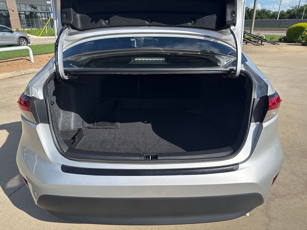 Certified Used 2026 Silver Toyota LE image 34