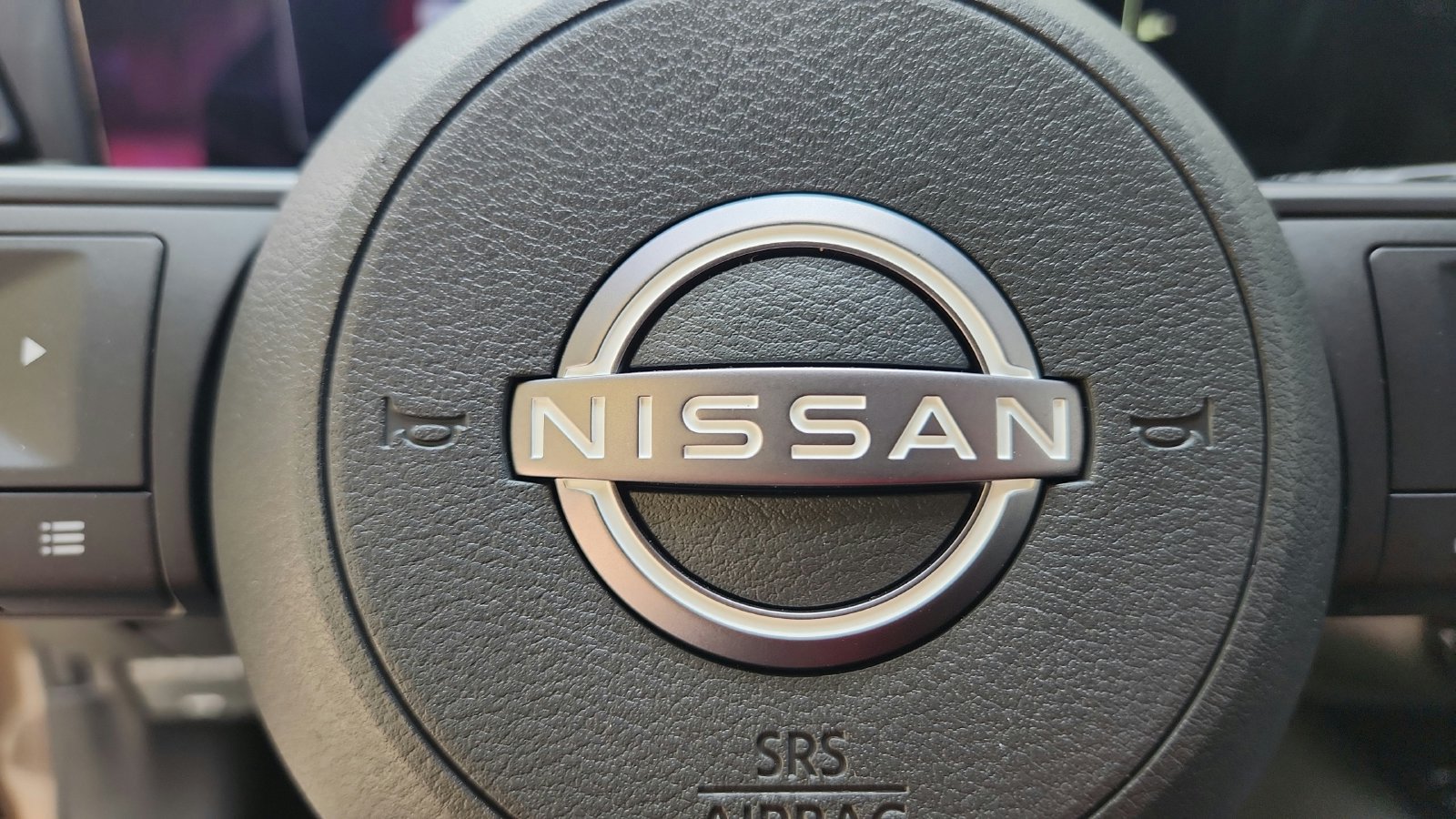 New 2027 Canyon Bronze Metallic Nissan SV image 16