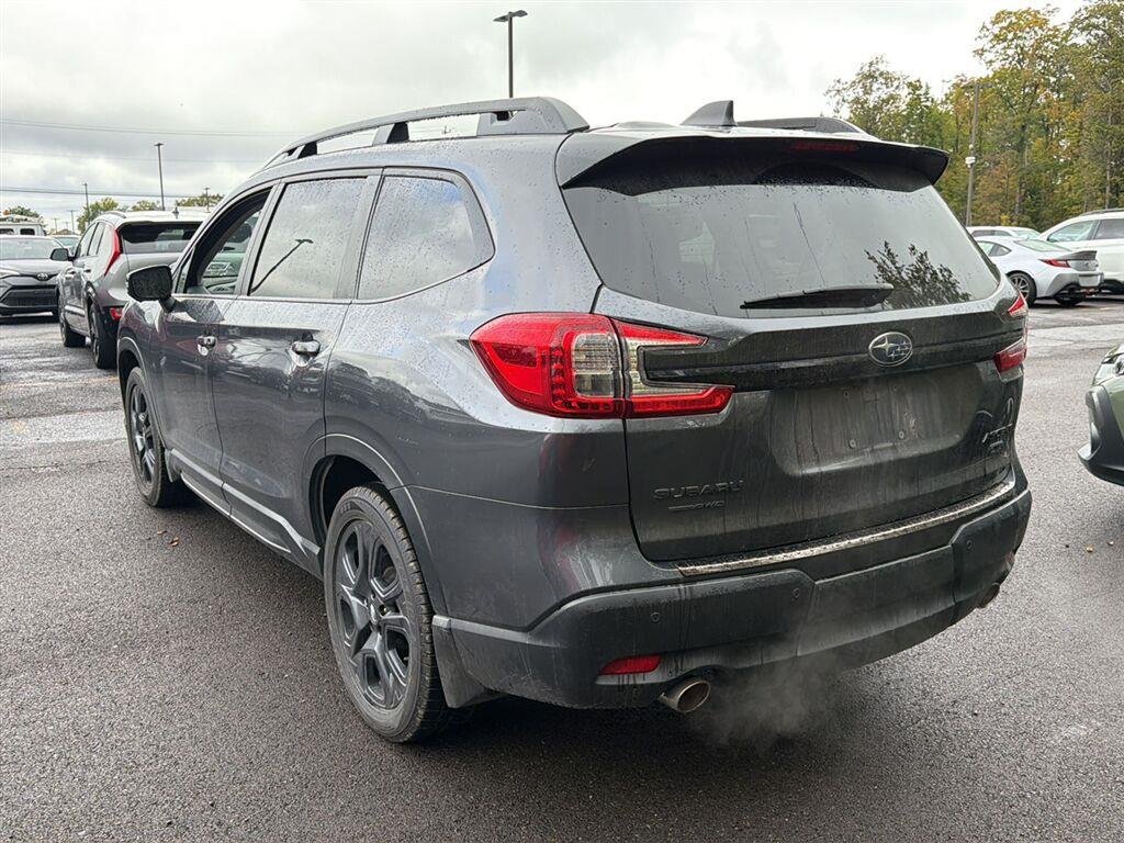 Used 2023 Magnetite Gray Metallic Subaru Onyx Edition Limited image 11