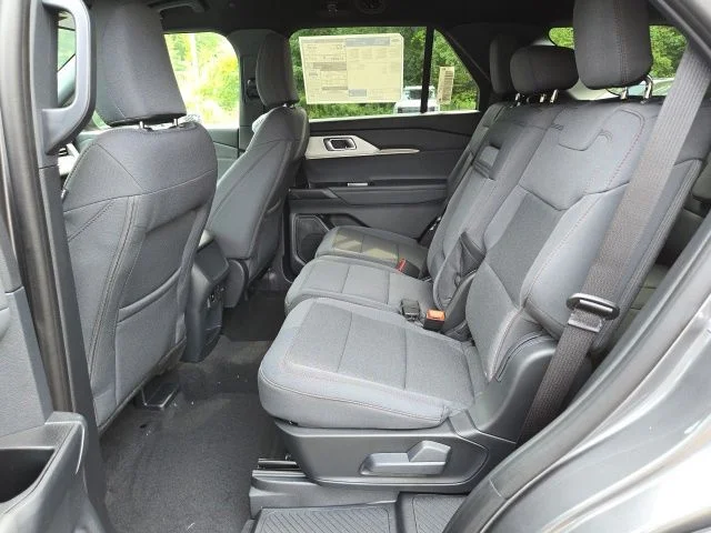 New 2027 Gray Ford 4DR 4WD ACTIVE image 34