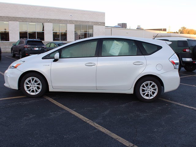 Used 2012 Blizzard Pearl Toyota Two image 7