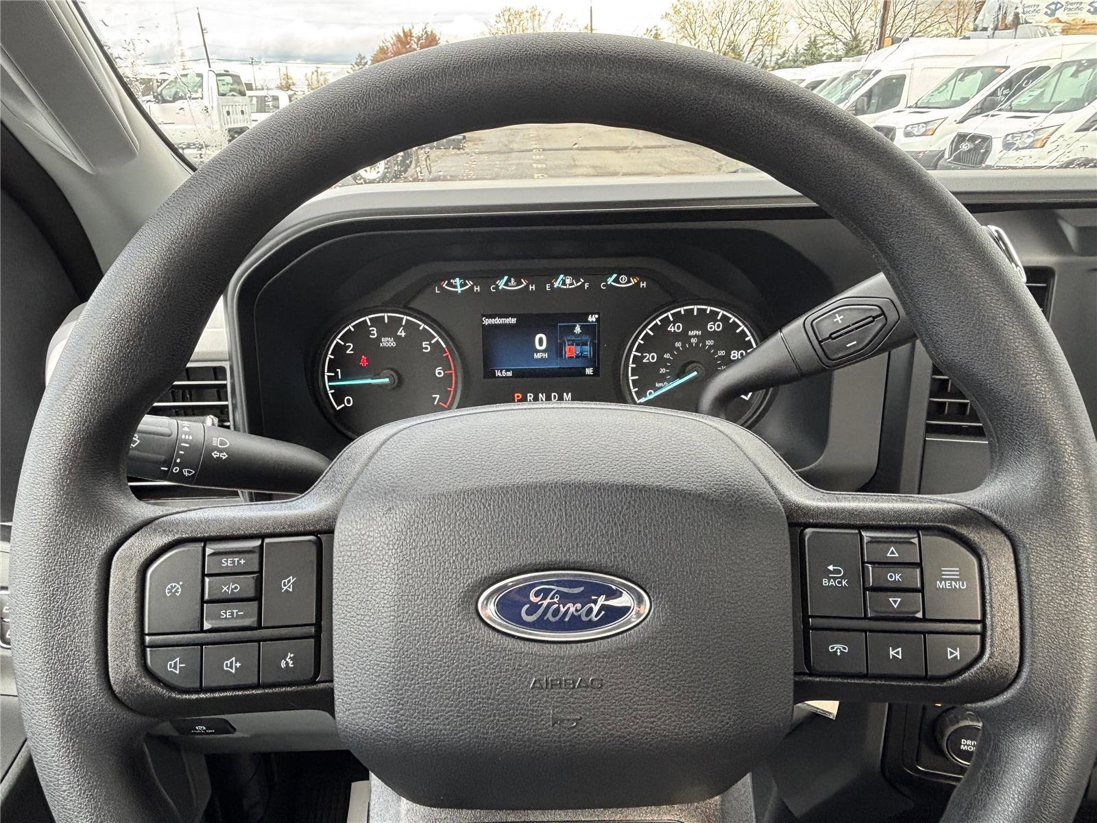 2026 Ford F-350 Super Duty XL - Photo 14