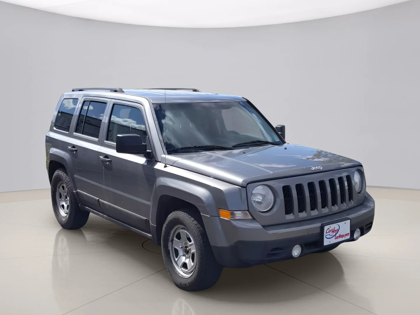 Used 2014 Gray Jeep SPORT image 5