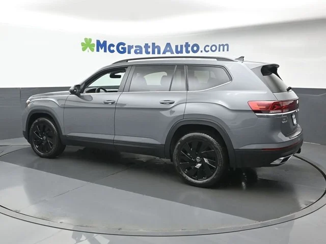 New 2026 Pure Gray Volkswagen 2.0T SE W/TECHNOLOGY image 26