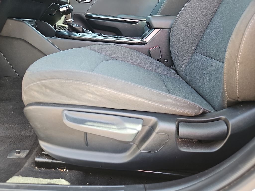 2025 Kia K4 LXS - Photo 14