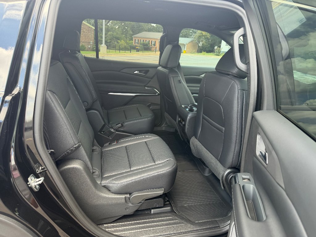 New 2027 Mosaic Black Metallic Chevrolet LT image 21