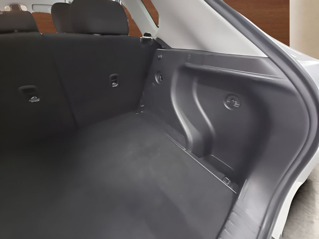 Certified Used 2024 White Hyundai SEL image 20