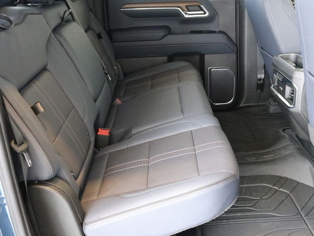 Used 2023 Blue Chevrolet High Country image 40