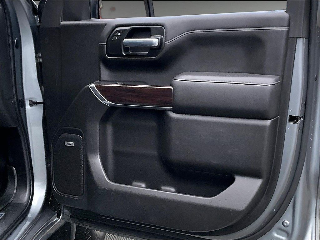 Used 2019 Gray GMC SLT image 12