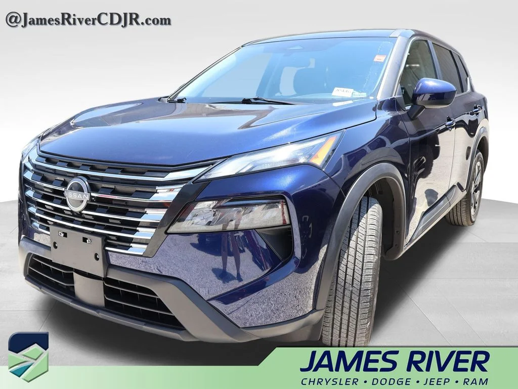 2025 Nissan Rogue SV AWD's photo