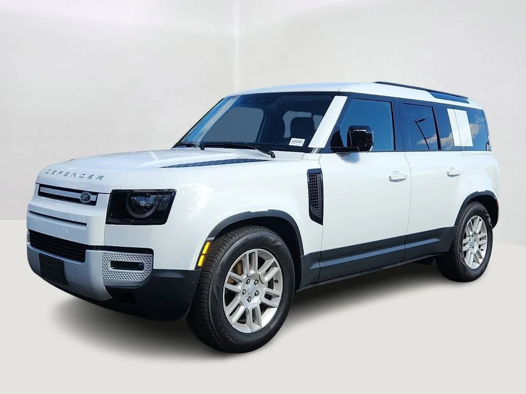2025 Land Rover Defender 110 S P300's photo
