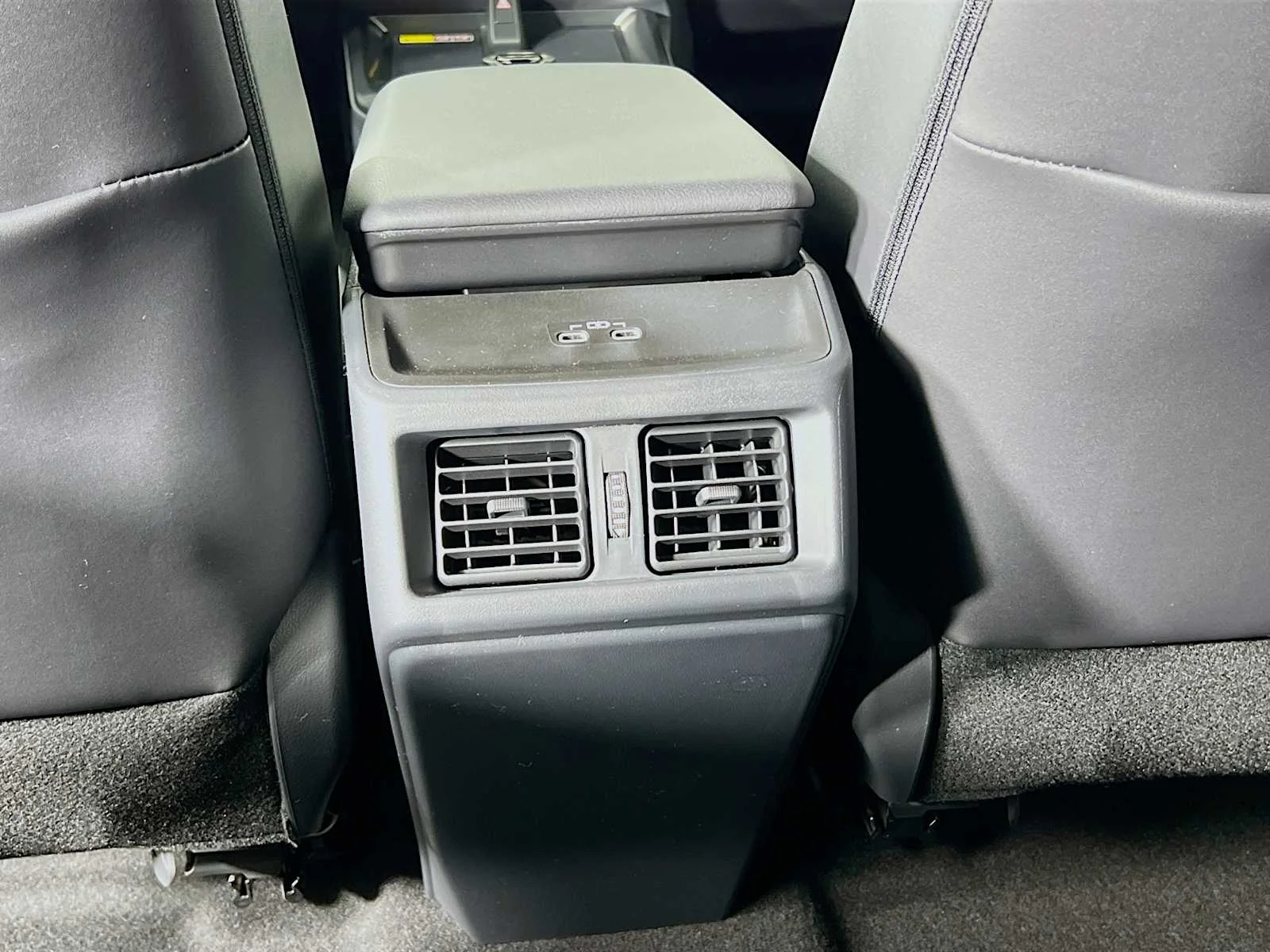2026 Toyota bZ — photo 15